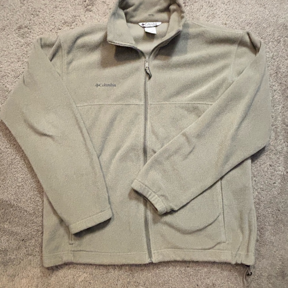 Columbia Men's Tan Fleece Sweater